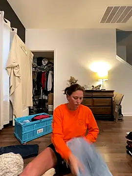 triple34D online show from 09.26.25