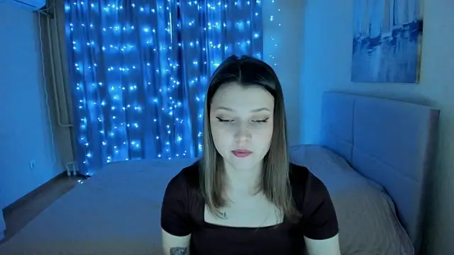 SoniNesti online show from 12.18.24