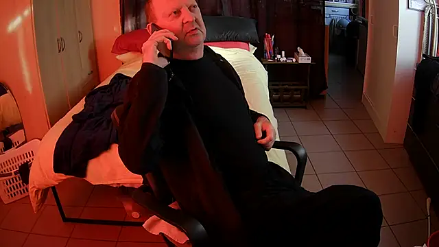 passifsoumis1963 online show from 11.17.25