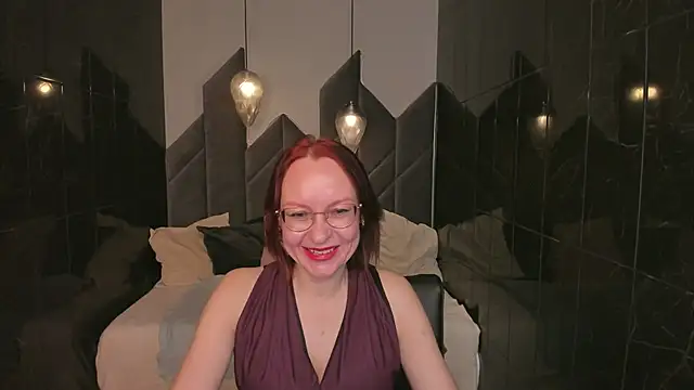 NikaGentle online show from 11.03.25