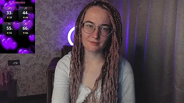 AgnesGraham online show from 04.27.26