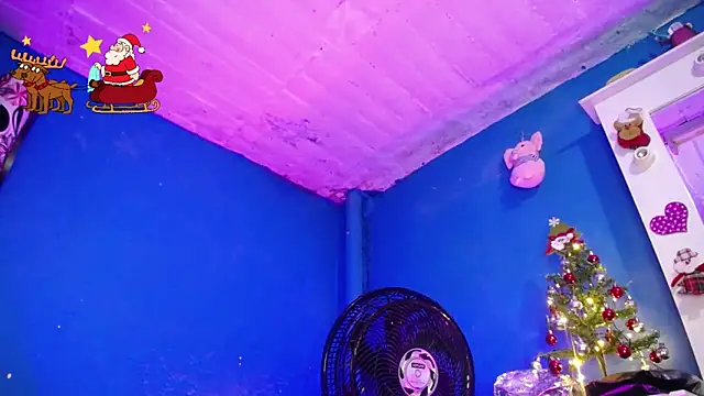 Lunahoney1 online show from 12.23.24