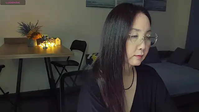 AvroraSakura online show from 12.16.24