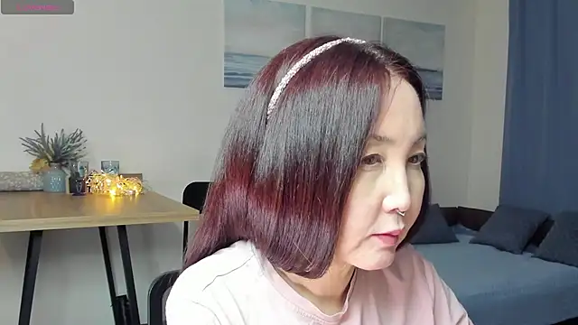 AvroraSakura online show from 02.07.25