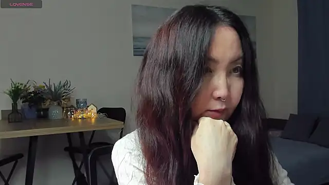 AvroraSakura online show from 03.06.25