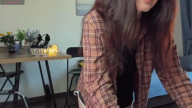 AvroraSakura online show from 03.07.25