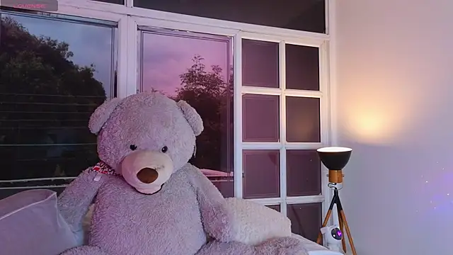 Evangelyne 1 online show from 03.06.25