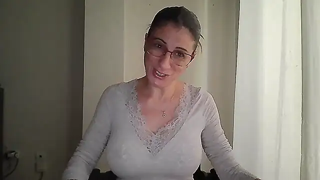 Sanada hot online show from 10.05.25