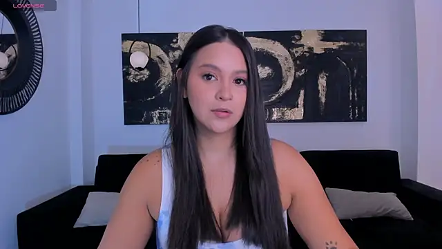 ToriCrossX online show from 11.19.25