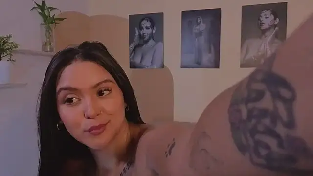 ToriCrossX online show from 03.30.26