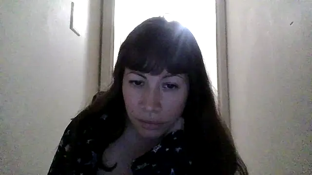 Snapshot of petitedoll29 chatting on 10.26.25 petitedoll29 online show from 10.26.25