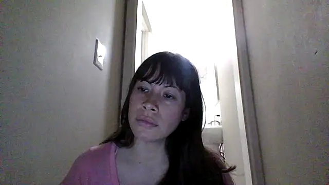 Snapshot of petitedoll29 chatting on 11.10.25 petitedoll29 online show from 11.10.25