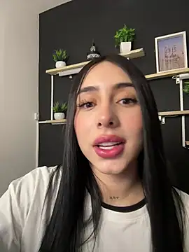 Snapshot of isabella_jade chatting on 02.04.26 isabella jade online show from 02.04.26