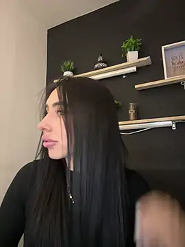 Snapshot of isabella_jade chatting on 02.19.26 isabella jade online show from 02.19.26