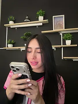 Snapshot of isabella_jade chatting on 02.23.26 isabella jade online show from 02.23.26