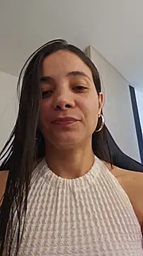 miaeyes online show from 11.27.25