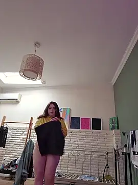 Yammy Yumi online show from 05.18.26