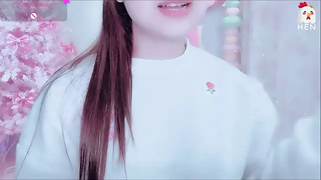 Snapshot of hen237 chatting on 11.14.25 hen237 online show from 11.14.25