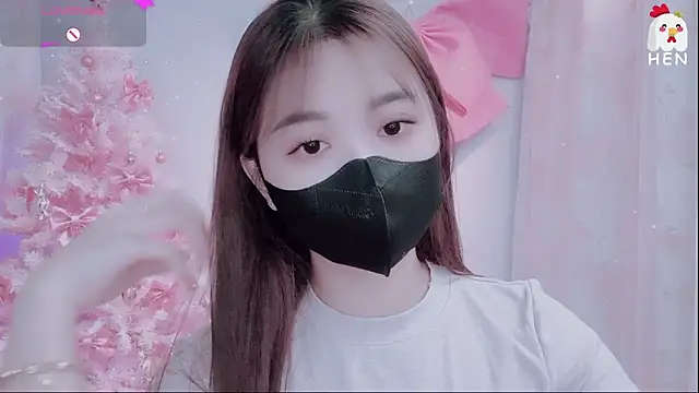 Snapshot of hen237 chatting on 11.23.25 hen237 online show from 11.23.25