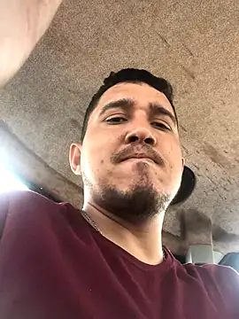 Snapshot of jv04bm254 chatting on 10.29.25 jv04bm254 online show from 10.29.25