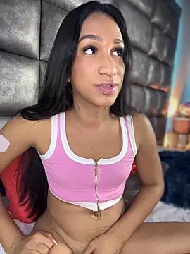 Snapshot of Ashly_Miller chatting on 02.13.25 Ashly Miller online show from 02.13.25