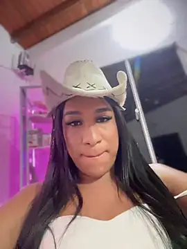 Snapshot of Ashly_Miller chatting on 02.23.25 Ashly Miller online show from 02.23.25