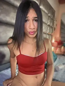 Snapshot of Ashly_Miller chatting on 11.24.25 Ashly Miller online show from 11.24.25