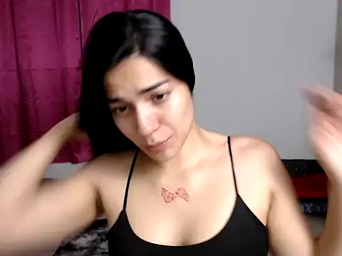 Snapshot of zendayasexxx chatting on 11.26.25 zendayasexxx online show from 11.26.25