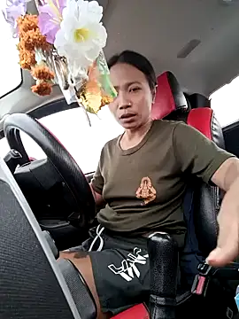 KinkyKit May online show from 12.12.24