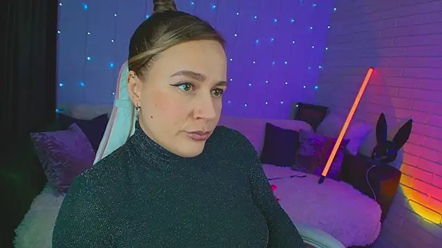 pepper cat  online show from 03.12.25