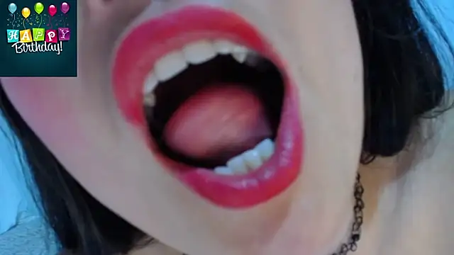 Alexandrasaenz online show from 12.22.25