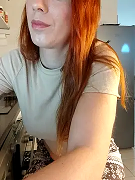 clara-francaise online show from 11.23.25