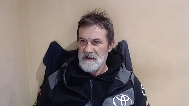 AlexNudo online show from 10.16.25