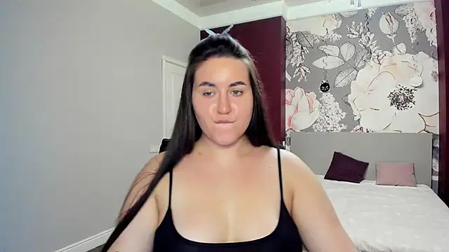 Roxie Bradley online show from 11.20.25