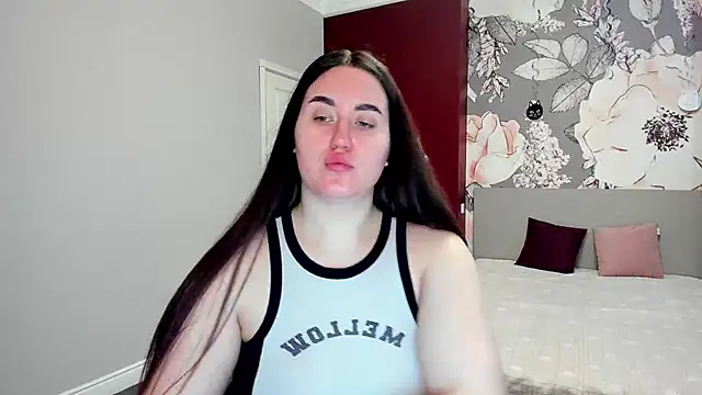 Roxie Bradley online show from 03.05.26