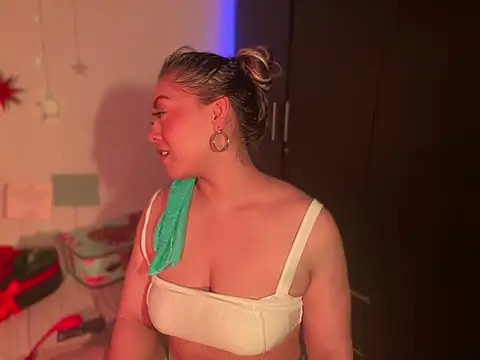 Im sophiie online show from 01.03.25