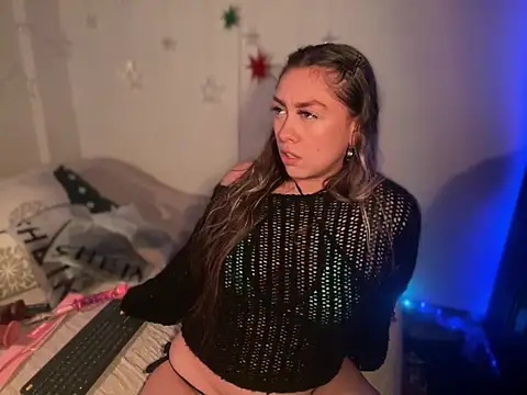 Im sophiie online show from 01.04.25