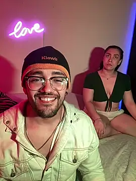 Im sophiie online show from 02.10.25