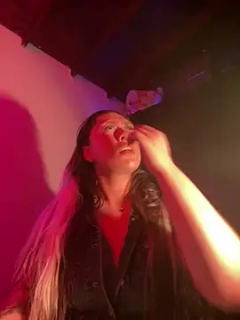 Im sophiie online show from 02.12.25