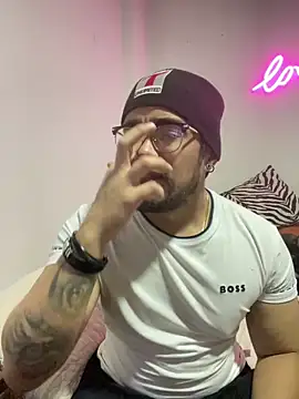 Im sophiie online show from 02.20.25