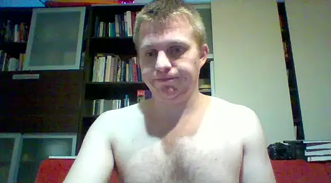 Snapshot of Matttthees chatting on 12.20.24 Matttthees online show from 12.20.24