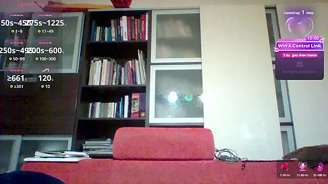Snapshot of Matttthees chatting on 12.28.24 Matttthees online show from 12.28.24