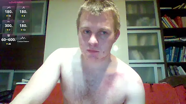 Snapshot of Matttthees chatting on 12.29.24 Matttthees online show from 12.29.24