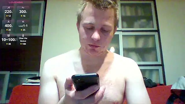 Snapshot of Matttthees chatting on 12.30.24 Matttthees online show from 12.30.24