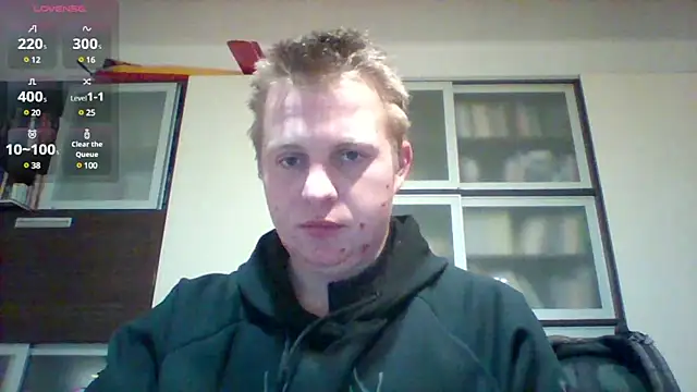 Snapshot of Matttthees chatting on 12.31.24 Matttthees online show from 12.31.24