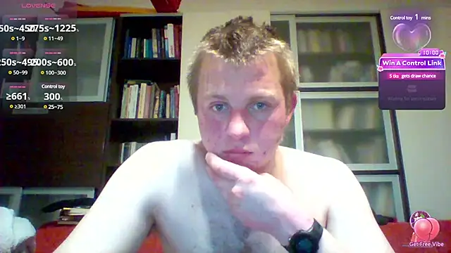 Snapshot of Matttthees chatting on 01.02.25 Matttthees online show from 01.02.25
