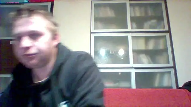Snapshot of Matttthees chatting on 01.09.25 Matttthees online show from 01.09.25