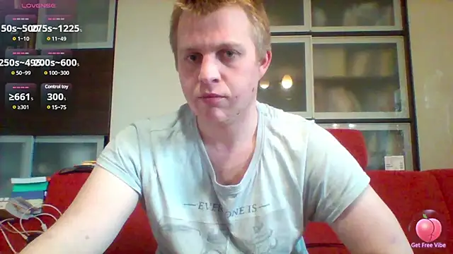 Snapshot of Matttthees chatting on 01.11.25 Matttthees online show from 01.11.25