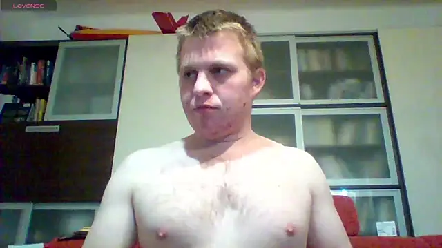 Snapshot of Matttthees chatting on 01.11.25 Matttthees online show from 01.11.25