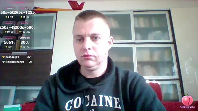Snapshot of Matttthees chatting on 01.12.25 Matttthees online show from 01.12.25